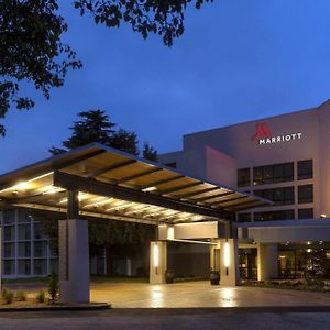 Greensboro Airport Marriott Exterior photo