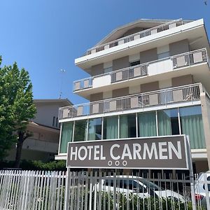 Hotel Carmen 里乔内 Exterior photo