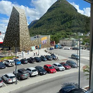 Andalsnes Sentrum Apartment No1 Exterior photo