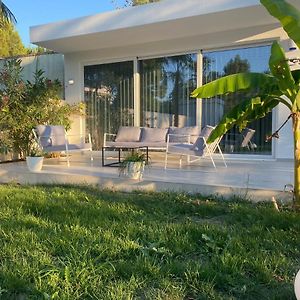 White Beach Villa 1 - Luxury Velipojë Exterior photo