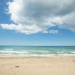 Beachfront Studio In 阿瓜达 Exterior photo