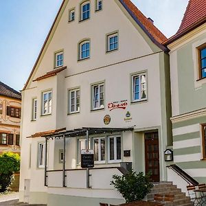 Vohburg an der Donau Bistro-Pension Vis-A-Vis酒店 Exterior photo