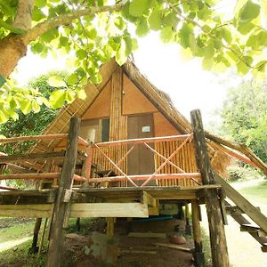Bamboo Country Lodge Chiang Mai 湄登 Exterior photo