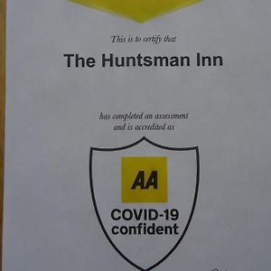 The Huntsman Inn 霍姆弗斯 Exterior photo