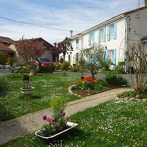 Beaulieu-sur-SonnetteLes Hirondelles Du Paradis 6 Rue Des Oiseaux住宿加早餐旅馆 Exterior photo