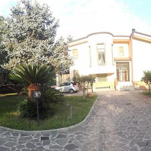 B&B Villa Enza Intero Appartamento A Nocera Inferiore, Salerno Exterior photo