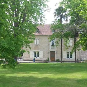 LoubiengMaison Comayou住宿加早餐旅馆 Exterior photo