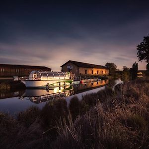 Melgar de Fernamental Carrecalzada酒店 Exterior photo