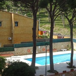 Apartamento L' Encant De Platja 帕尔斯 Exterior photo