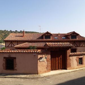 MatarrubiaCasa De Barro别墅 Exterior photo