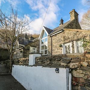 波特马多克Yr Hen Ysgol, The Old School别墅 Exterior photo