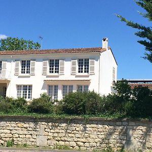 Saint-Jean-dʼAngély La Maison Blanche酒店 Exterior photo