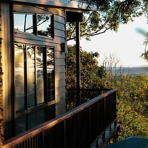 Mount CottonRainforest Gardens - Luxury Hillside Accomodation With Views To Bay & Islands公寓 Exterior photo