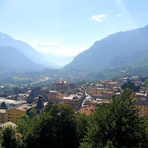 Casa Vista Saint Vincent Accanto Alle Terme Exterior photo