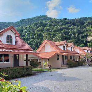Khaolom Resort 卡农 Exterior photo