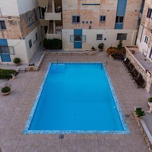 圣保罗湾城Dolmen Court Flat 10, Qawra公寓 Exterior photo