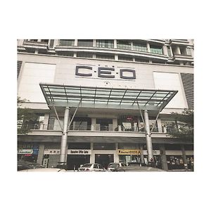 The Ceo Suites By Zenbnb 峇六拜 Exterior photo