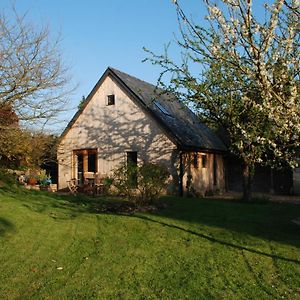 Garden Studio Spring Cottage Teffont Magna Exterior photo