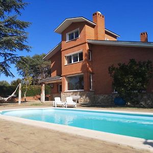 2 Bedrooms Apartement With Shared Pool Enclosed Garden And Wifi At Villaviciosa de Odón Exterior photo