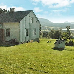 Four-Bedroom Holiday Home In Eide Eide  Room photo