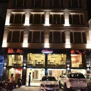 Milan - A Boutique Hotel Allāhābād Junction Exterior photo