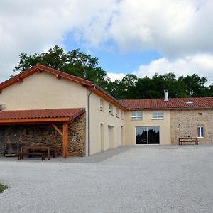 Gite Chez Antonin Villeneuve-Lecussan Exterior photo