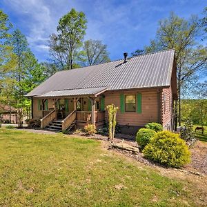 Cozy Trenton Cabin With Spa About 15 Mi To Lookout Mtn! Exterior photo