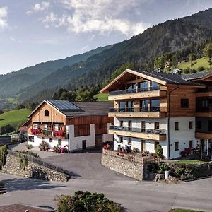 Sporerhof Dolomitenlogen Obergaimberg Exterior photo