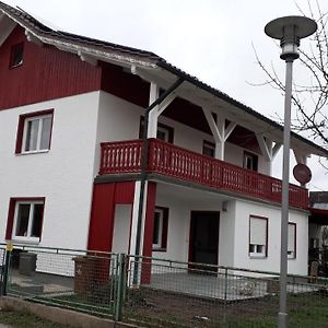 Gastehaus Grenzenlos Aholfing Exterior photo