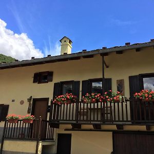Aosta Mountain House- Casa La Chapelle公寓 Exterior photo
