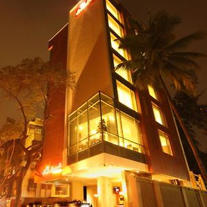 地标公寓式酒店 孟买 Exterior photo