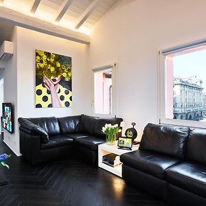 Oberdan Suite Appartamento Nel Cuore Di 博洛尼亚 Exterior photo