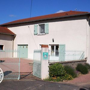 Gite Authentique Avec Vue Sur Monts Du Forez, Cheminee Et Jardin ! - Fr-1-496-112 Vezelin-sur-Loire Exterior photo