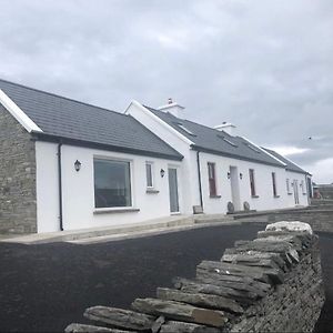 Conway'S Cottage With Sea View Nestling By Cliffs-Of-Moher 利斯坎诺 Exterior photo