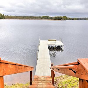 Cozy Dam Lake Escape With Dock, Yard And Water Access! 伊格尔里弗 Exterior photo