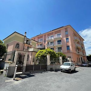 Diano Marina - Garofani公寓 Exterior photo