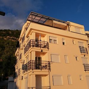 Apartments St.Martinia 奥赫里德 Exterior photo