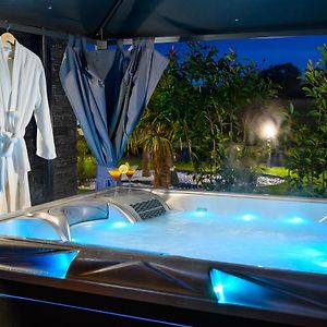 MoyvillersTopaze Nuitee Romantique Avec Jacuzzi别墅 Exterior photo