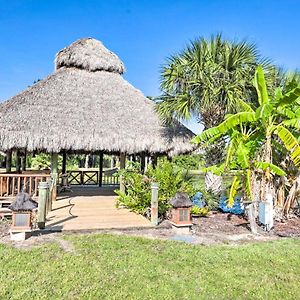 Riverfront Merritt Island Bungalow With Dock And Deck Exterior photo