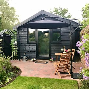 Melford Allotment Shed-Vintage Lodge Suffolk 长梅尔福德 Exterior photo
