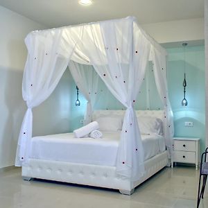 Epipleon Luxury Suites -101- Δωμάτιο 45Τμ Με Βεράντα 30Τμ Μπροστά Στη Θάλασσα 纳弗帕克托斯 Exterior photo