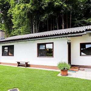 Modernes Ferienhaus Mit Garten Techelsberg Exterior photo