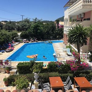 Flamingo Apartments Moraitika Corfu Exterior photo