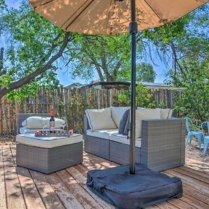Chic Bungalow Yard And Fire Pit About 2 Mi To Downtown 圣菲 Exterior photo