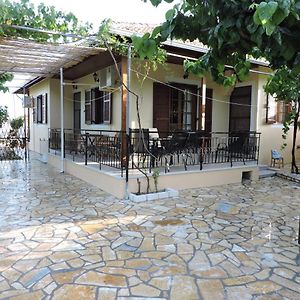 Calm House In Sivros Village, Lefkada Exterior photo