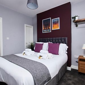 Delven House, Apartment 4 - Self Check-In, Self-Catering Serviced Apartment For East Midlands Airport 达宁顿堡 Exterior photo