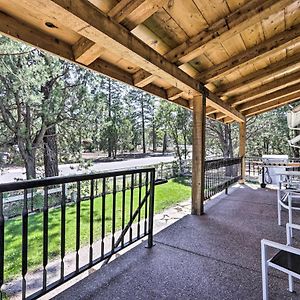 Modern Show Low Home With Bbq And Fire Pit! Exterior photo