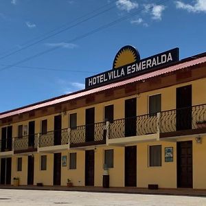 Hotel Y Restaurante Villa Esmeralda 克萨尔特南戈 Exterior photo