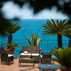 Villa Capriccio Sorrento Coast - Capri View Villa By The Sea 马萨鲁布朗斯 Exterior photo