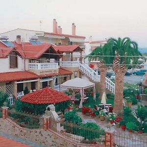 Palm Garden Villa Orfánion Exterior photo